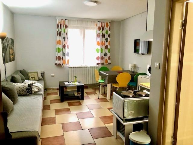 Home A6 Vila Jelena